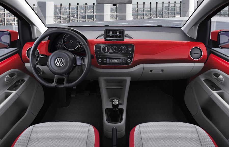  Volkswagen up! 2011 года  (фото 168 из 173)